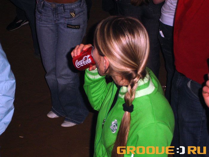 «  Coca-Cola :)»